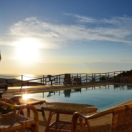 Hotel Castello Будони Екстериор снимка